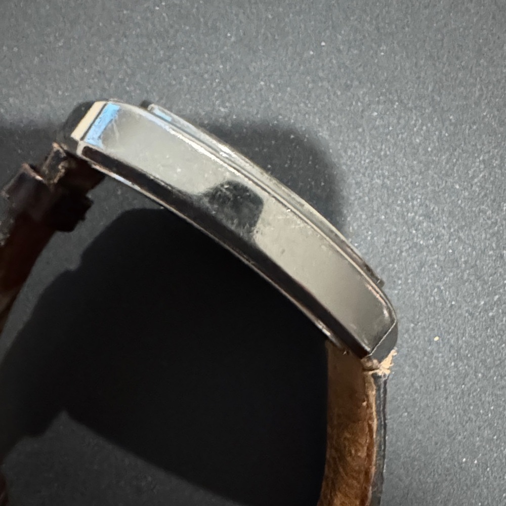 Aqua Master Luxurious Men’s Watch with Brown Leather Strap - Picture 9 of 16